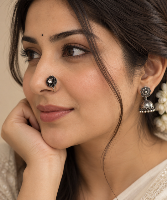Elegant Nose Pin – Everyday & Festive Edit