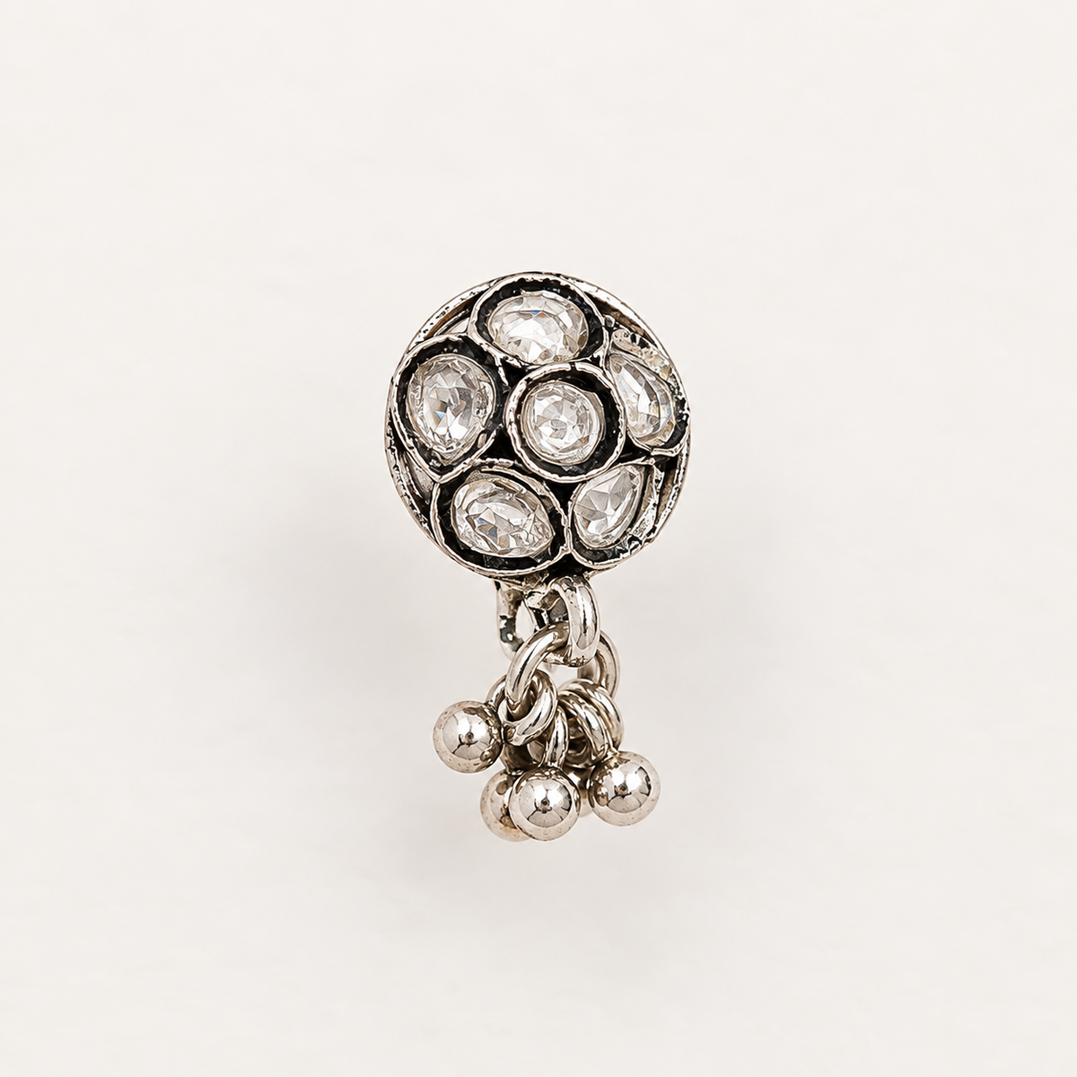 Elegant Nose Pin – Everyday & Festive Edit