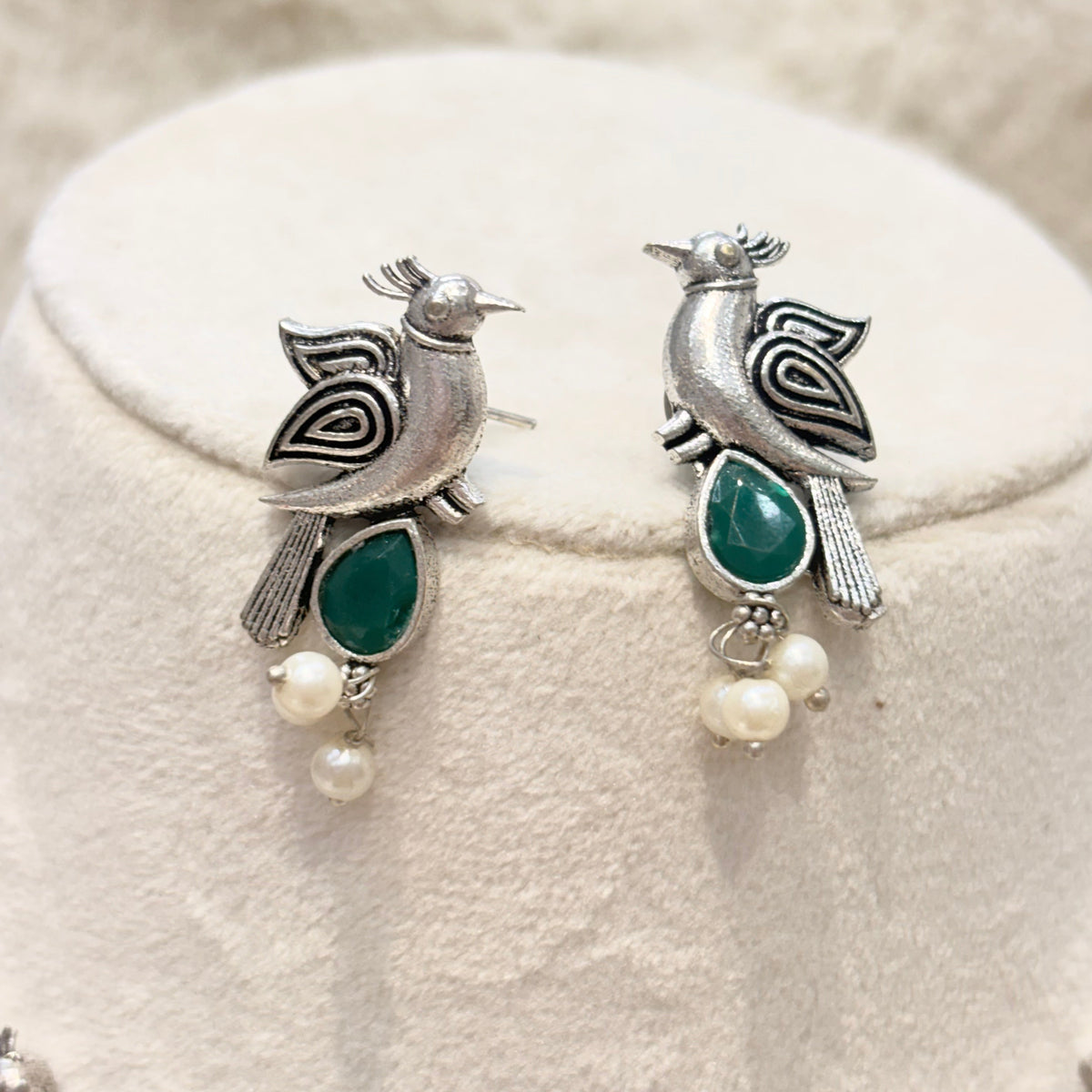 Oxidized Silver Peacock Green Stone Necklace Set