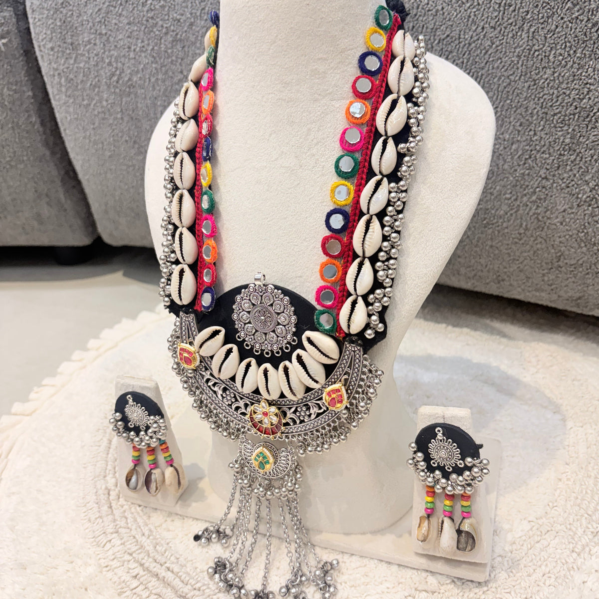 Multicolour Handloom Cowrie Shell Oxidised Necklace Set