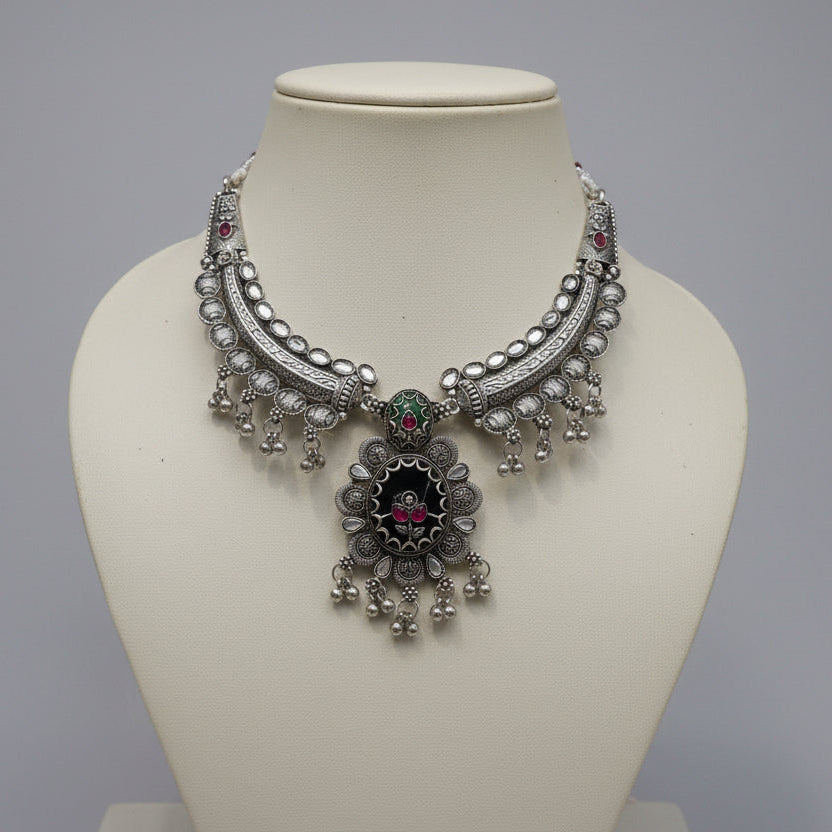 Silver Oxidized Green & Ruby Pendant Necklace