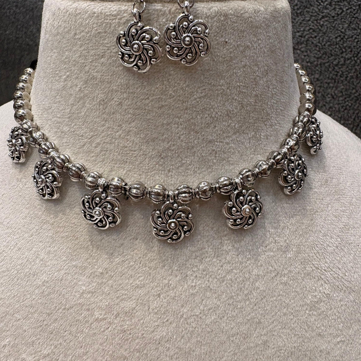 Oxidized Silver Floral Charm Necklace Set