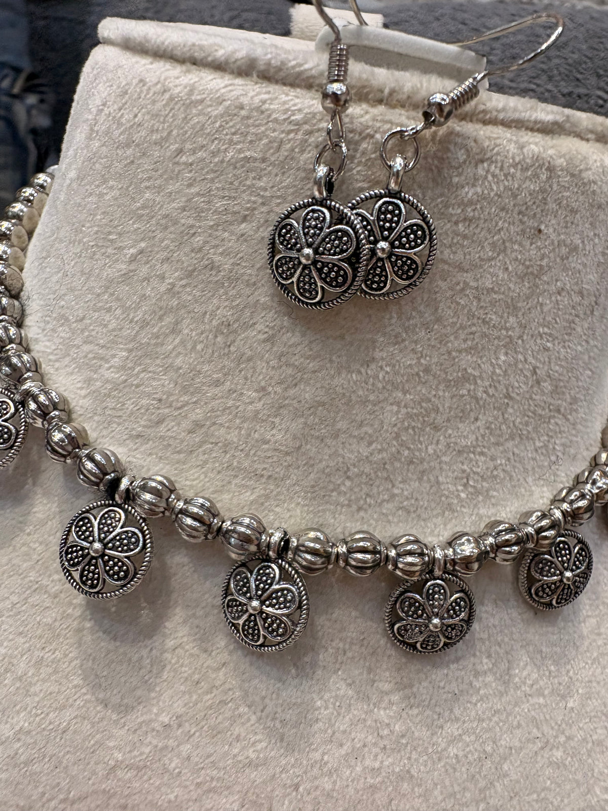 Oxidized Silver Floral Charm Necklace Set