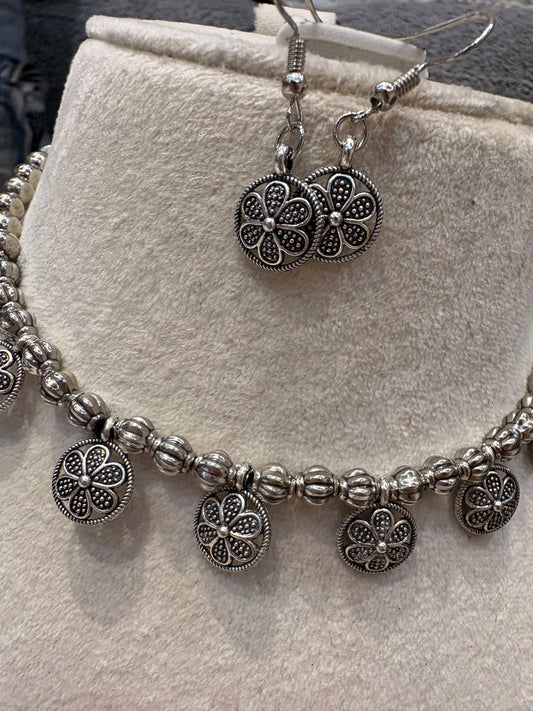 Oxidized Silver Floral Charm Necklace Set