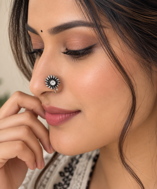 Elegant Nose Pin – Everyday & Festive Edit