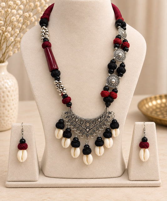 Black & Maroon Cowrie Oxidized Necklace Set