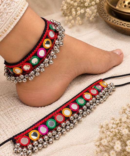 Silver Charm Layered Anklet
